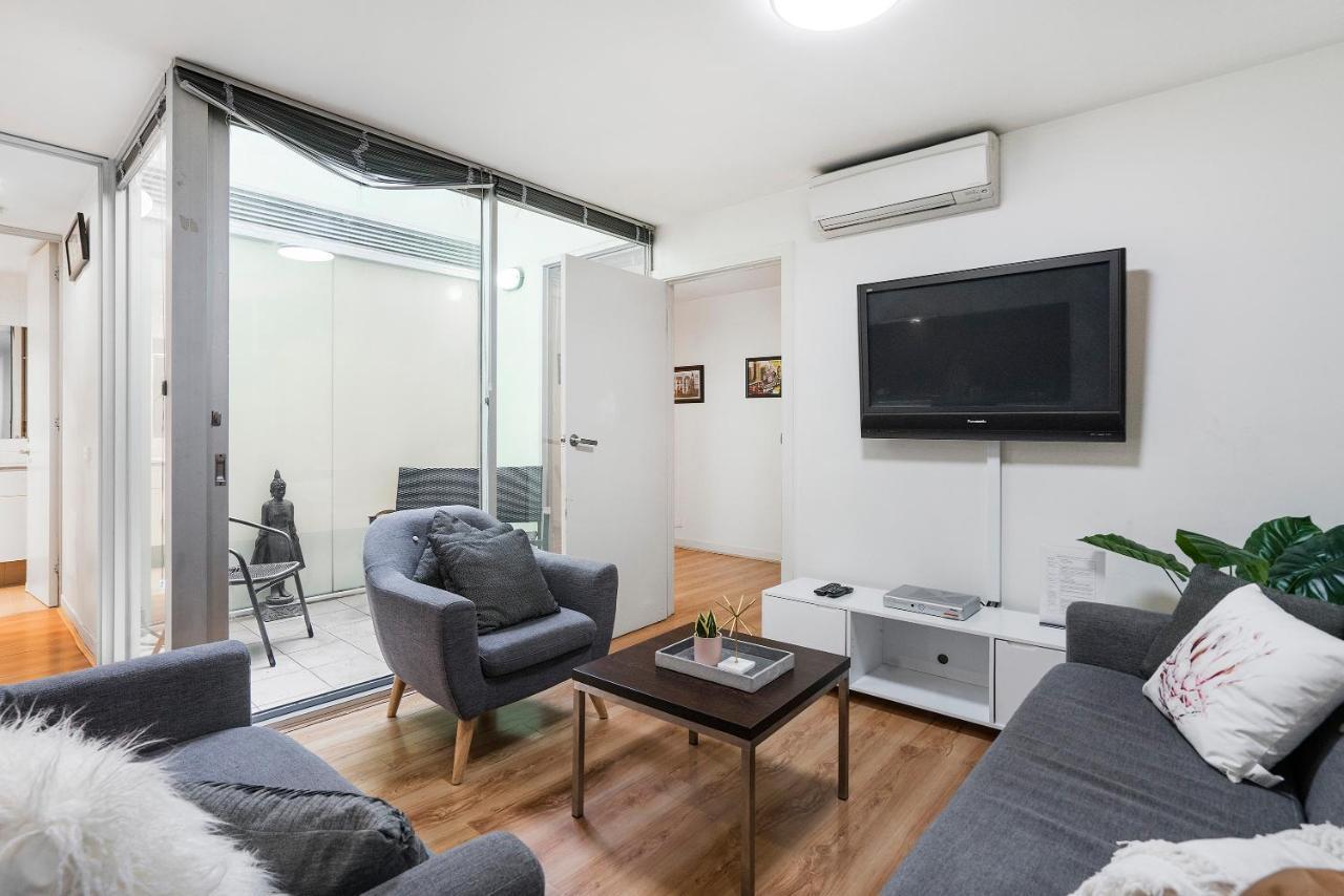 Anchor On Collins Apartment Melbourne Exterior photo